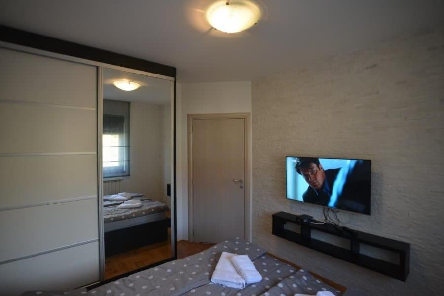 Apartment Safir